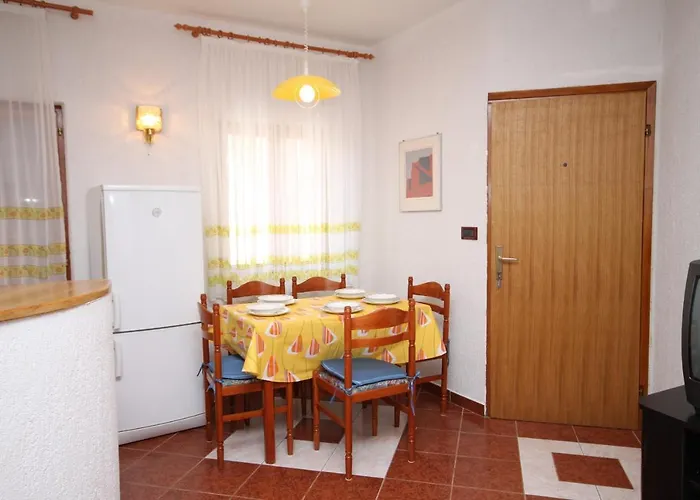 Appartement With Parking Space Pag - 6535 *