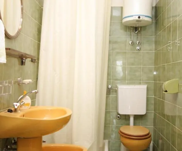 Apartament With Parking Space Pag - 6535 Pag Town